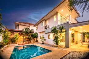 Grande Pool Villa
